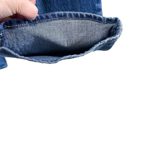 Levi’s x Hello Kitty Ribcage Straight Ankle Jean Button Fly Denim Blue 28 - Picture 8 of 15